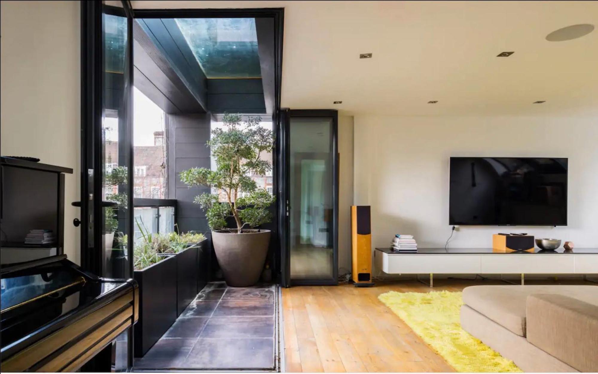 Stunning 3 Bedroom, 3 Bathroom Duplex With Terrace Λονδίνο Εξωτερικό φωτογραφία